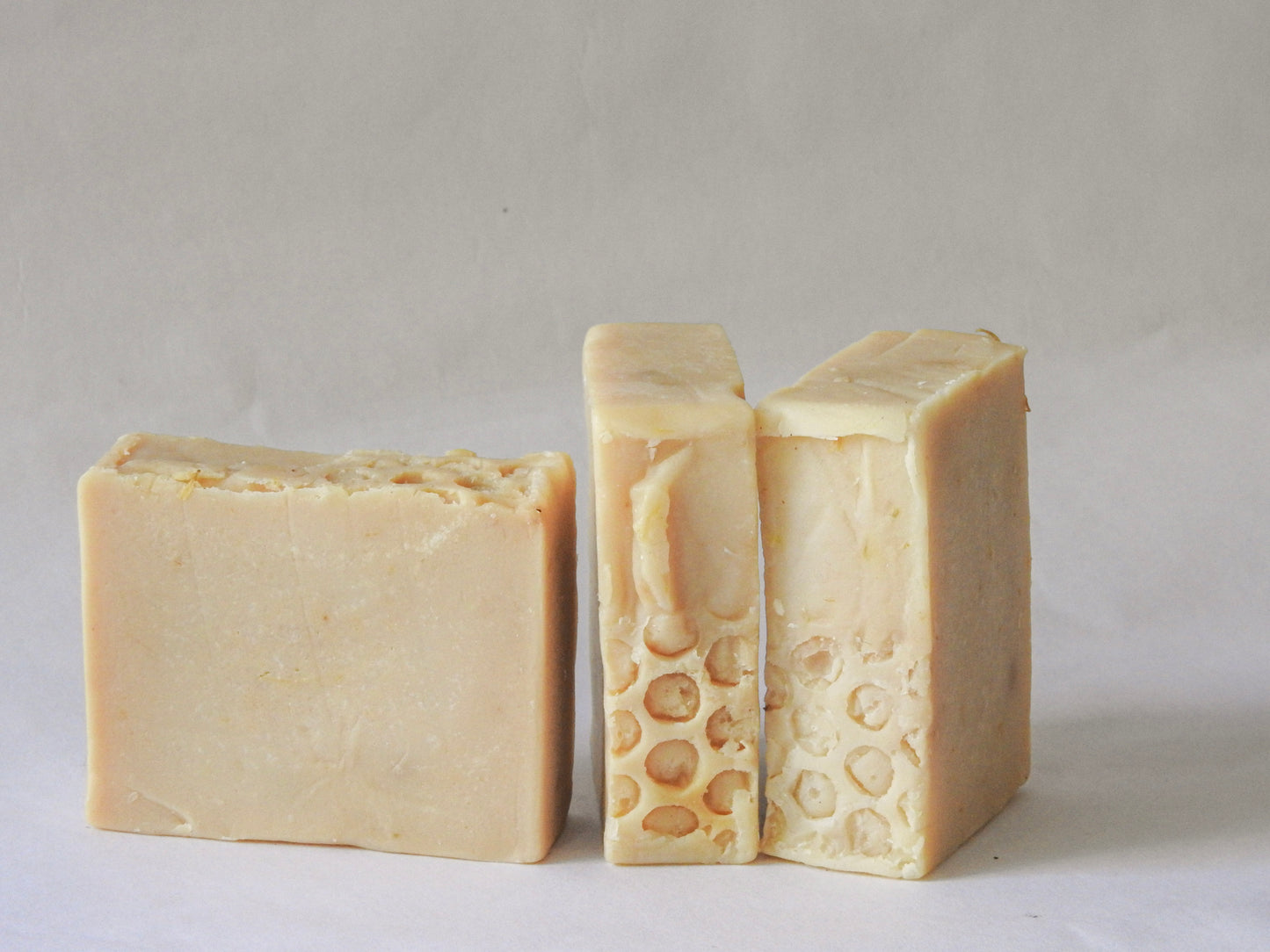 JABÓN DE MIEL Y CALENDULA