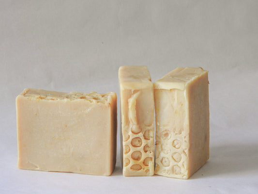 HONEY AND CALENDULA SOAP